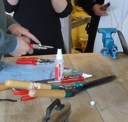beeld vtwonen Tuingereedschap onderhouden - De Wiltfang