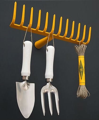 Harvest hanger