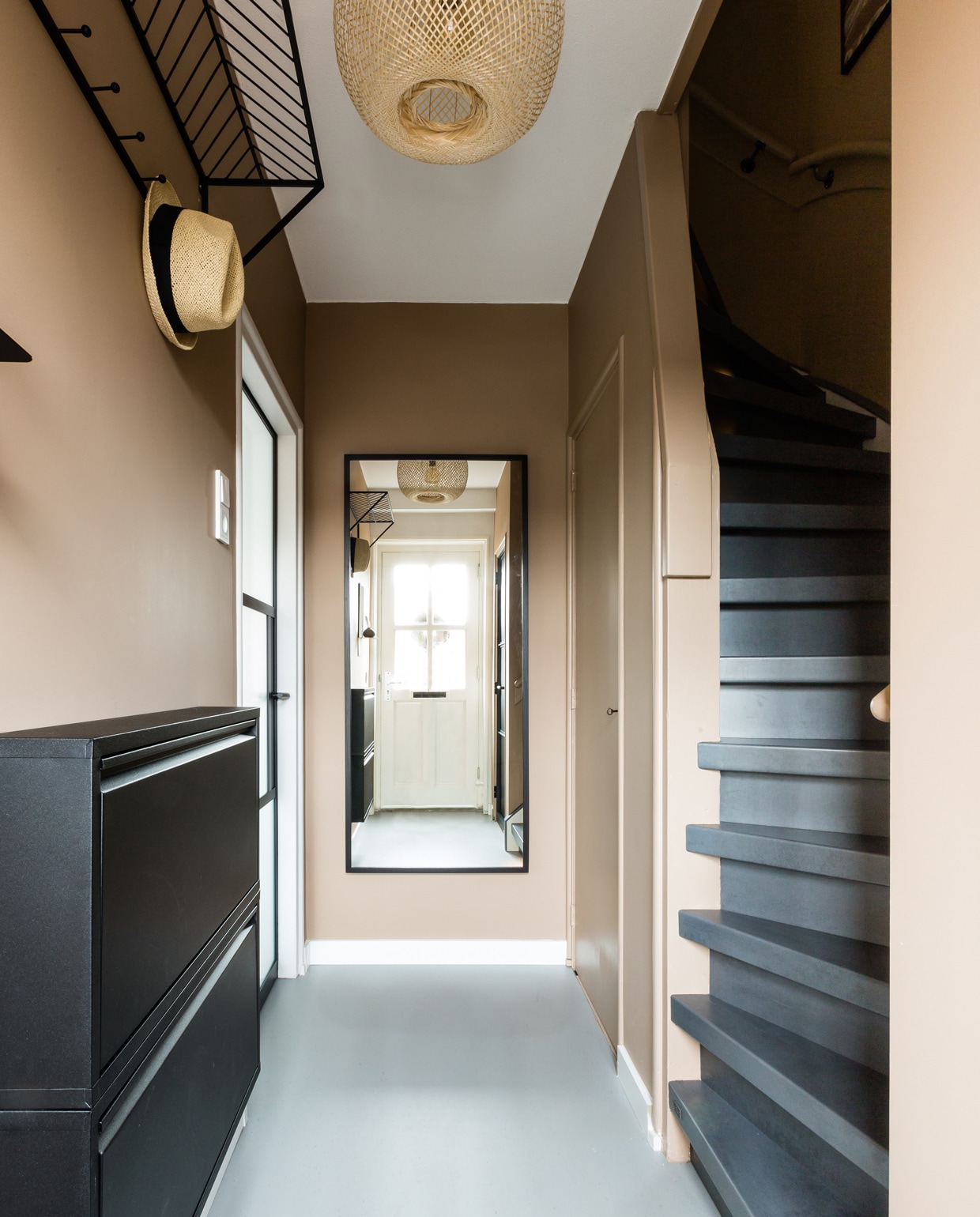 vtwonen 12-2020 Weer verliefd op je huis | styling Eva van de Ven