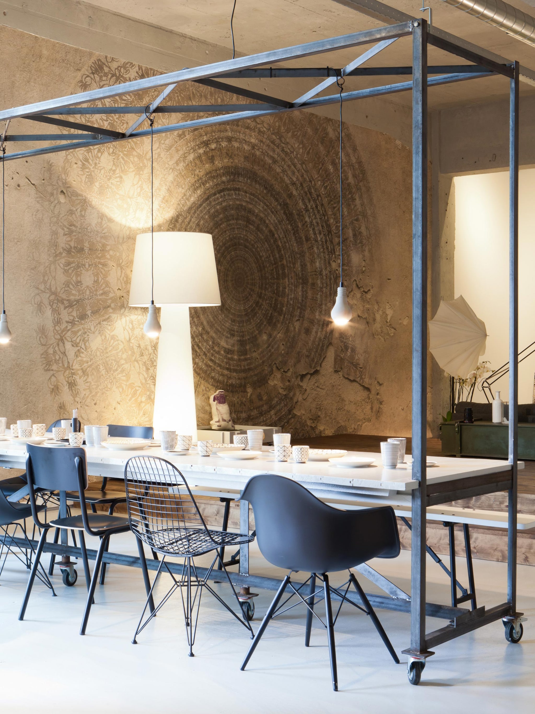 een loft om in te dansen de stylingkeuzes van stylist frans uyterlinde in de loft in eindhoven
