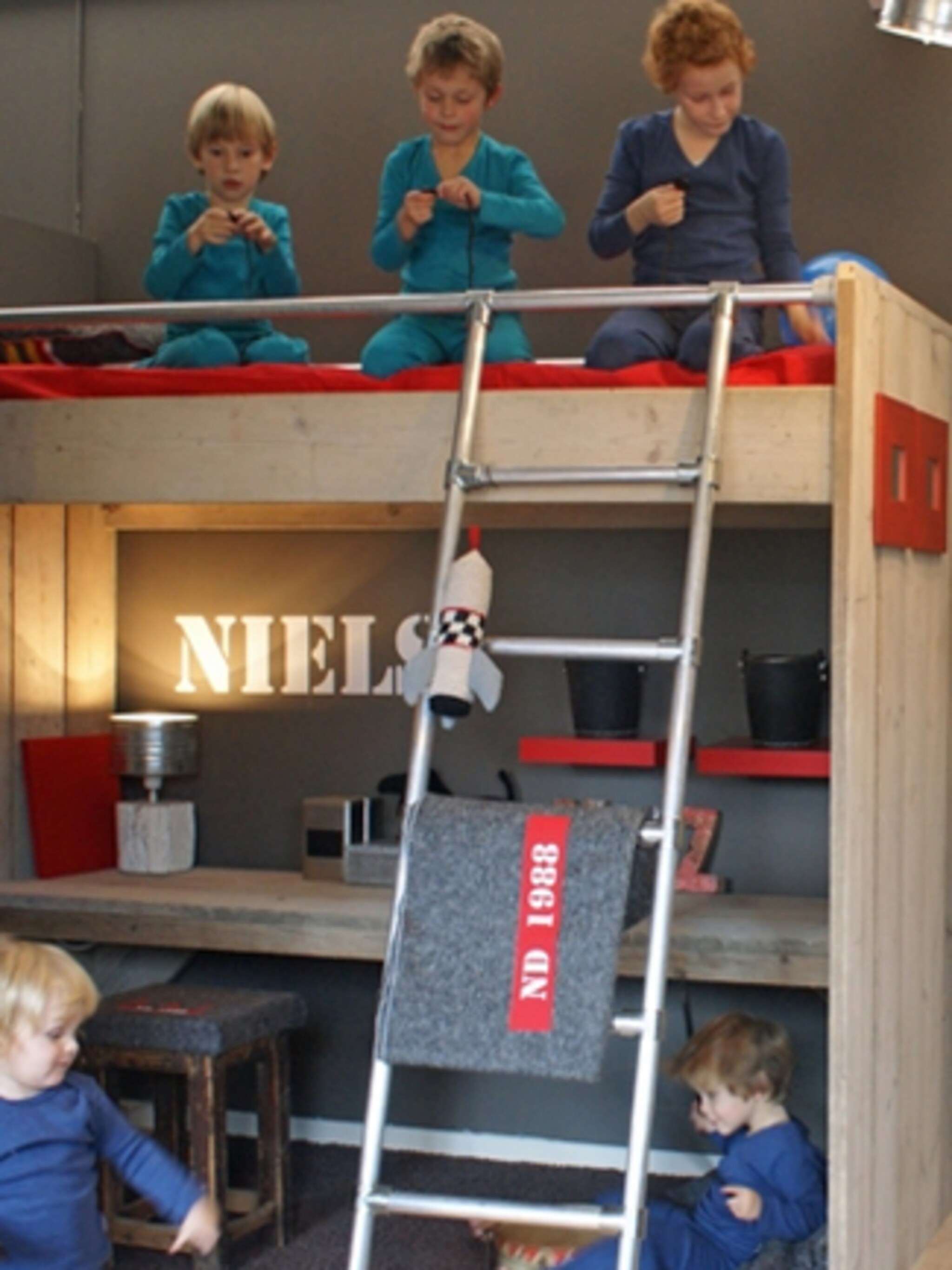 hoogslaper steigerhout