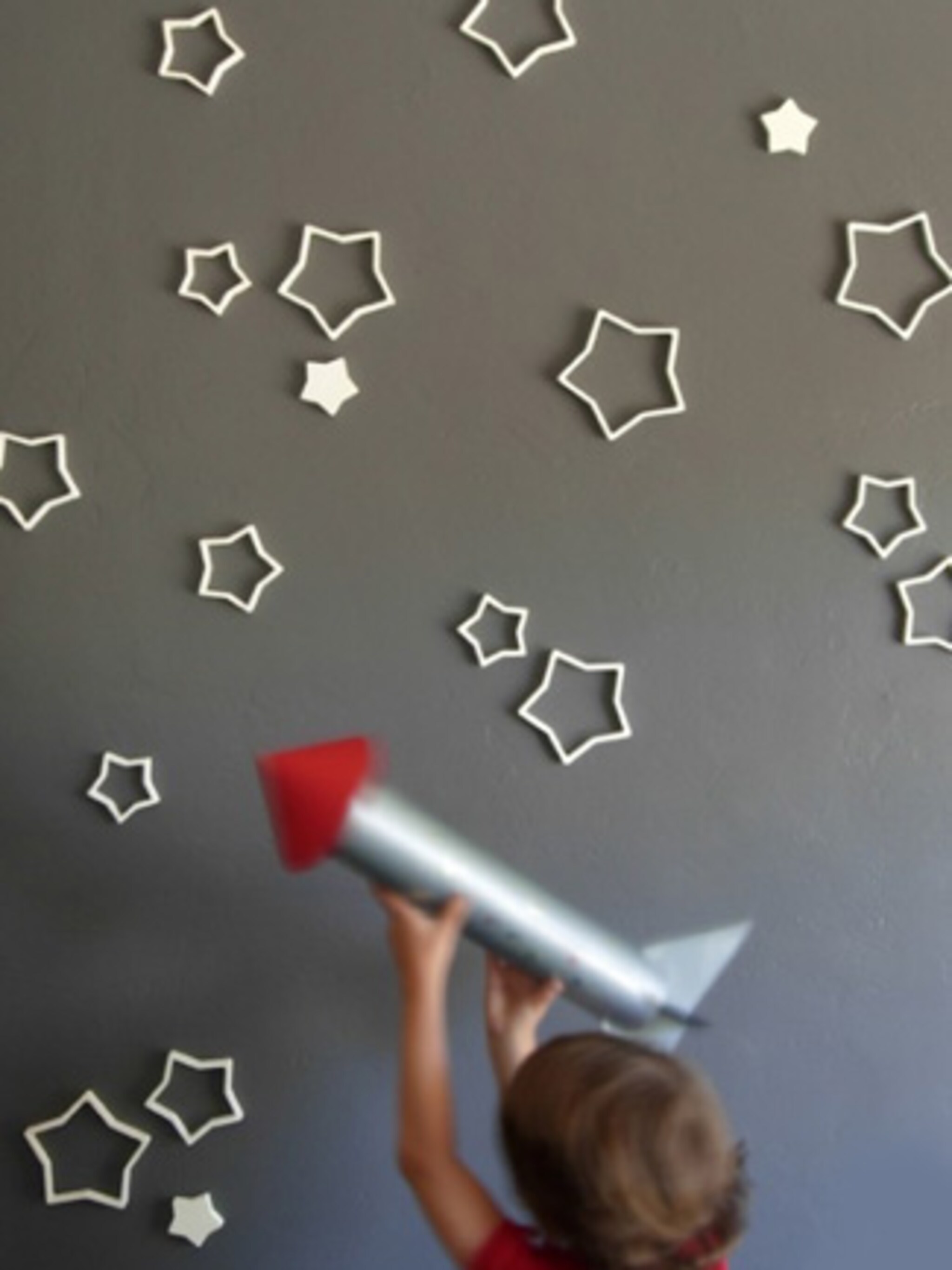 houten muurdecoratie voor de kinderkamer