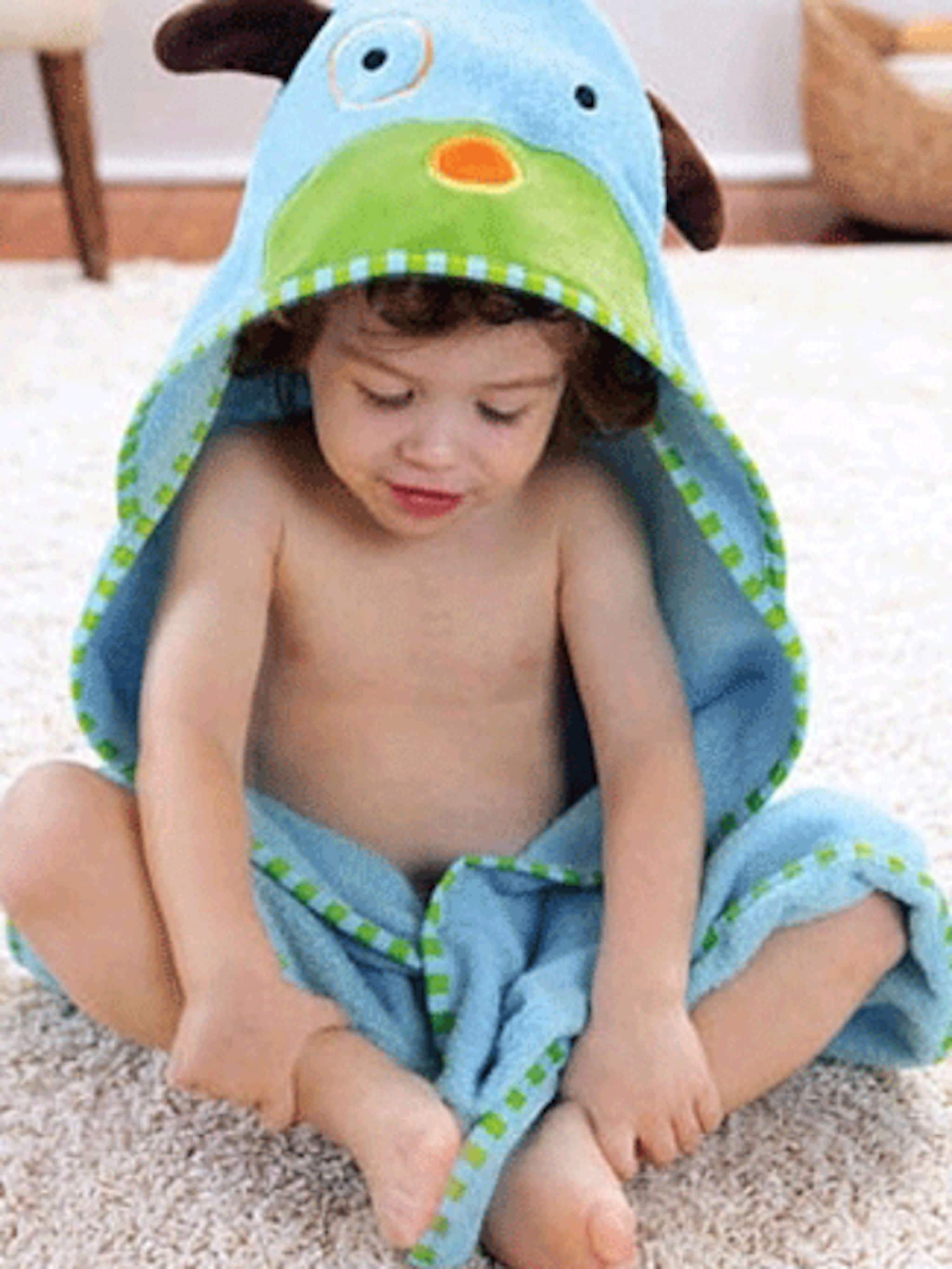 lekker warm zo n omslagdoek voor de baby