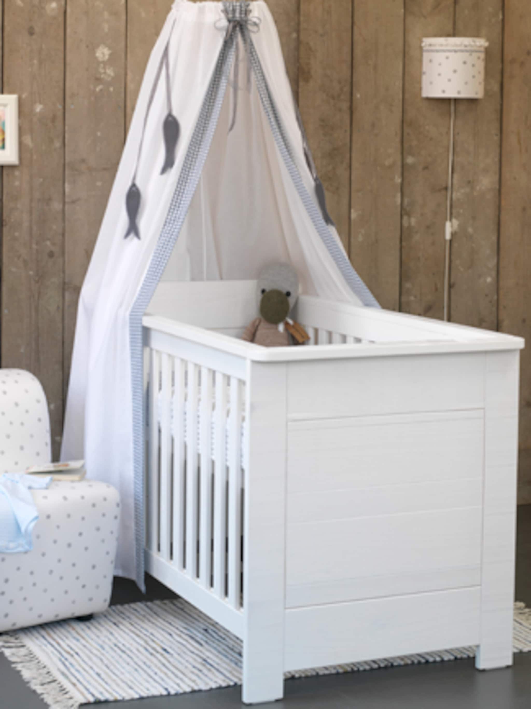 babykamer steigerhout