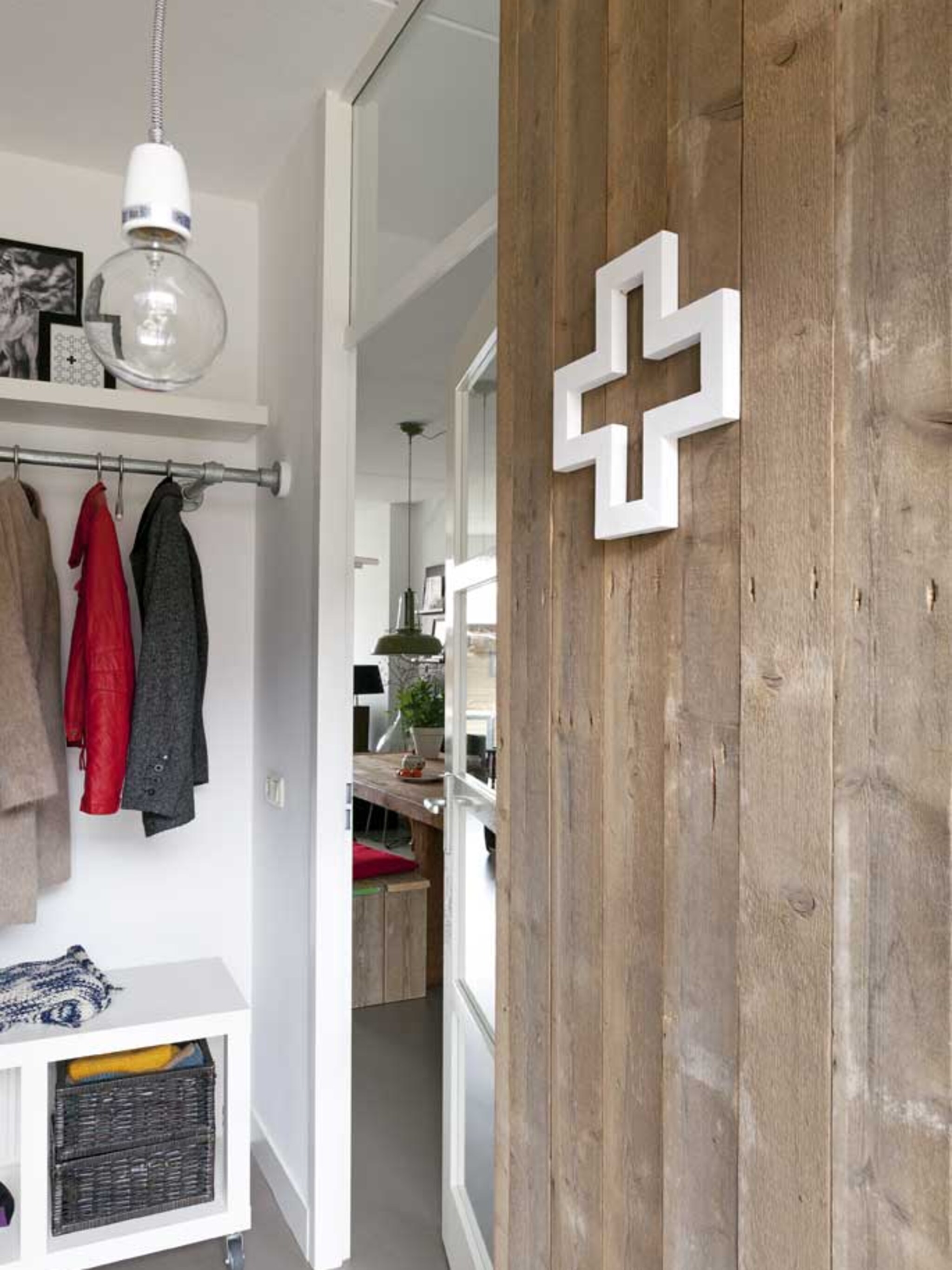 sloophouten wand