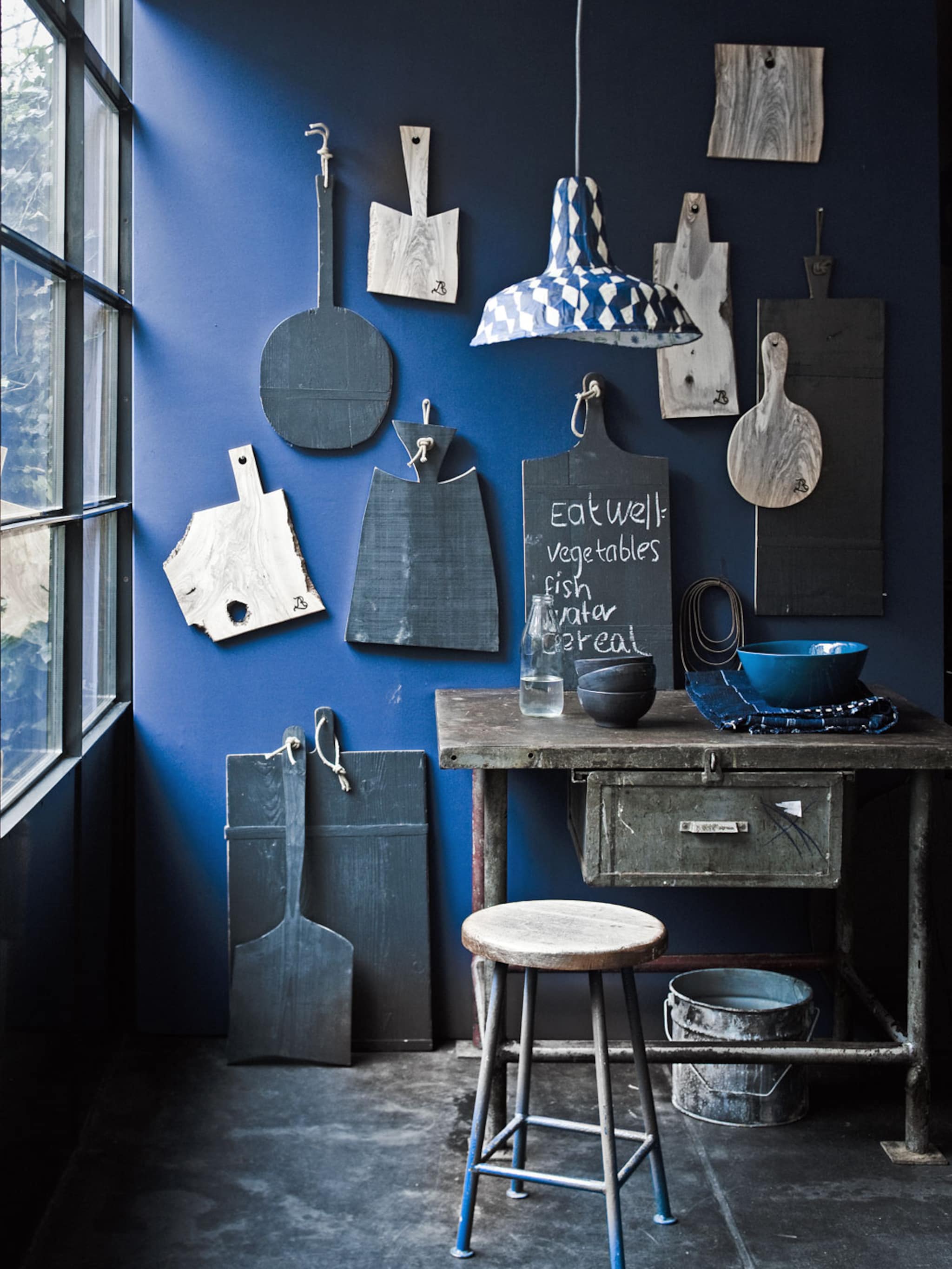 blauw en hout de perfecte combinatie