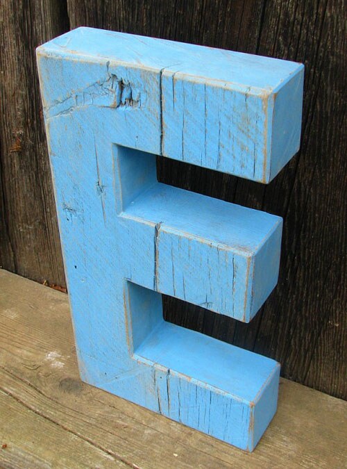 beeld vtwonen blauw letter hout secondnaturewoodwork etsy