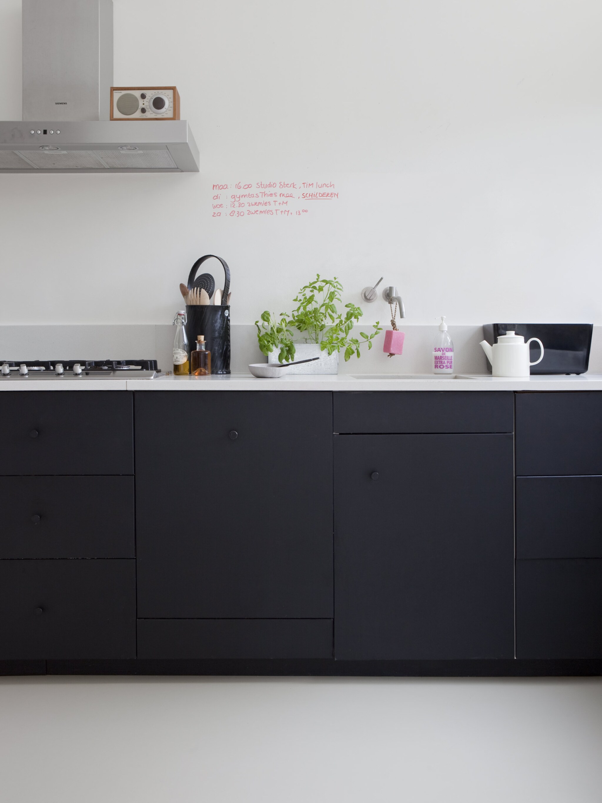 mat zwarte keuken stijlvol en chique