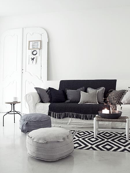 beeld vtwonen winter accessoires - vtwonen loves hema plaids, kussens