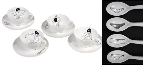 beeld vtwonen Een echte must-have, dit mooie theeservies van Esther Horchner. De prachtige illustraties laten een meisje zien, dat kopje onder gaat in de thee en haar zwemkunsten oefent. Haar slippers en ondergoed liggen op de schotel en de lepel. \n