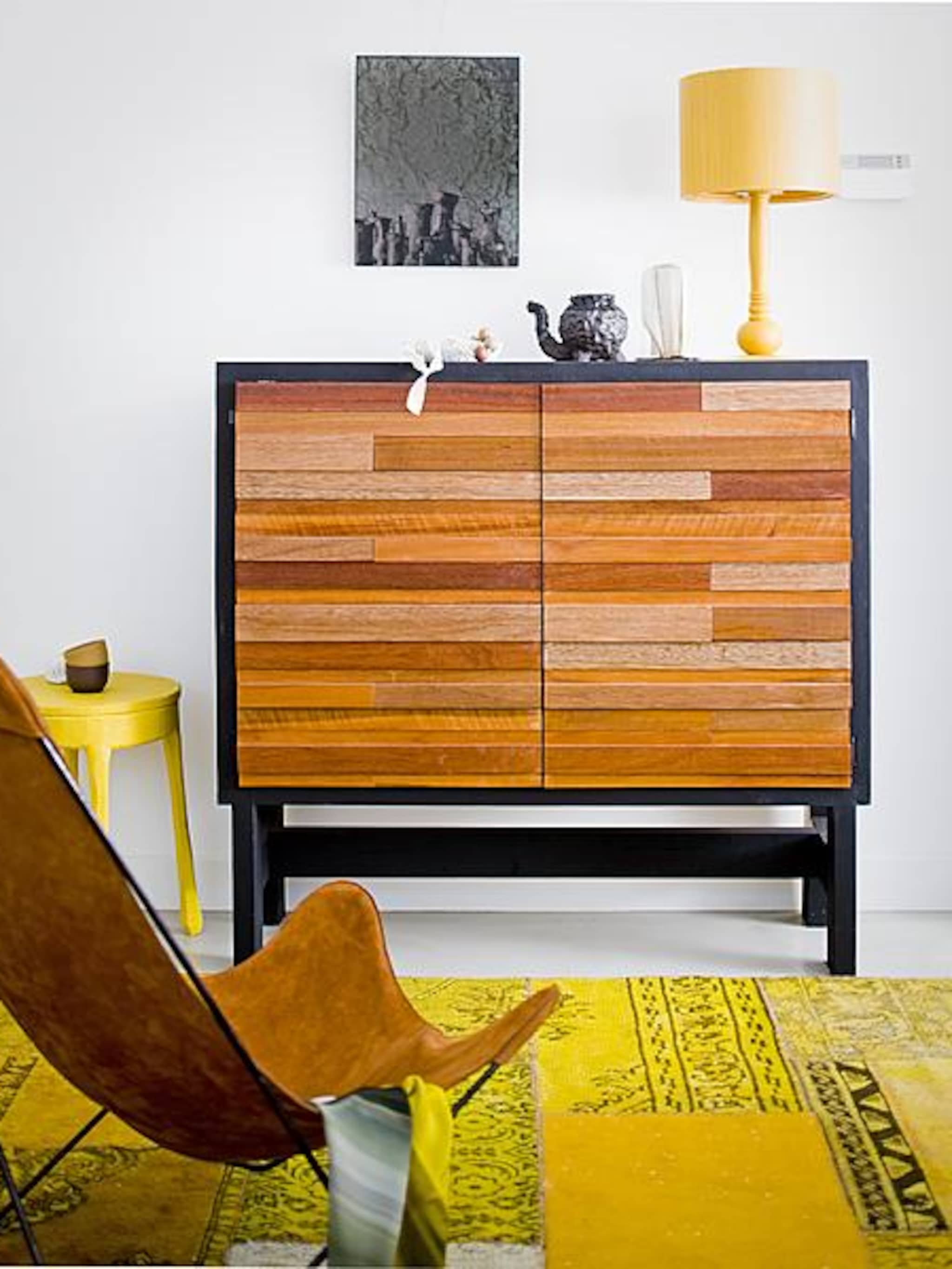 uniek dressoir met hardhouten latjes
