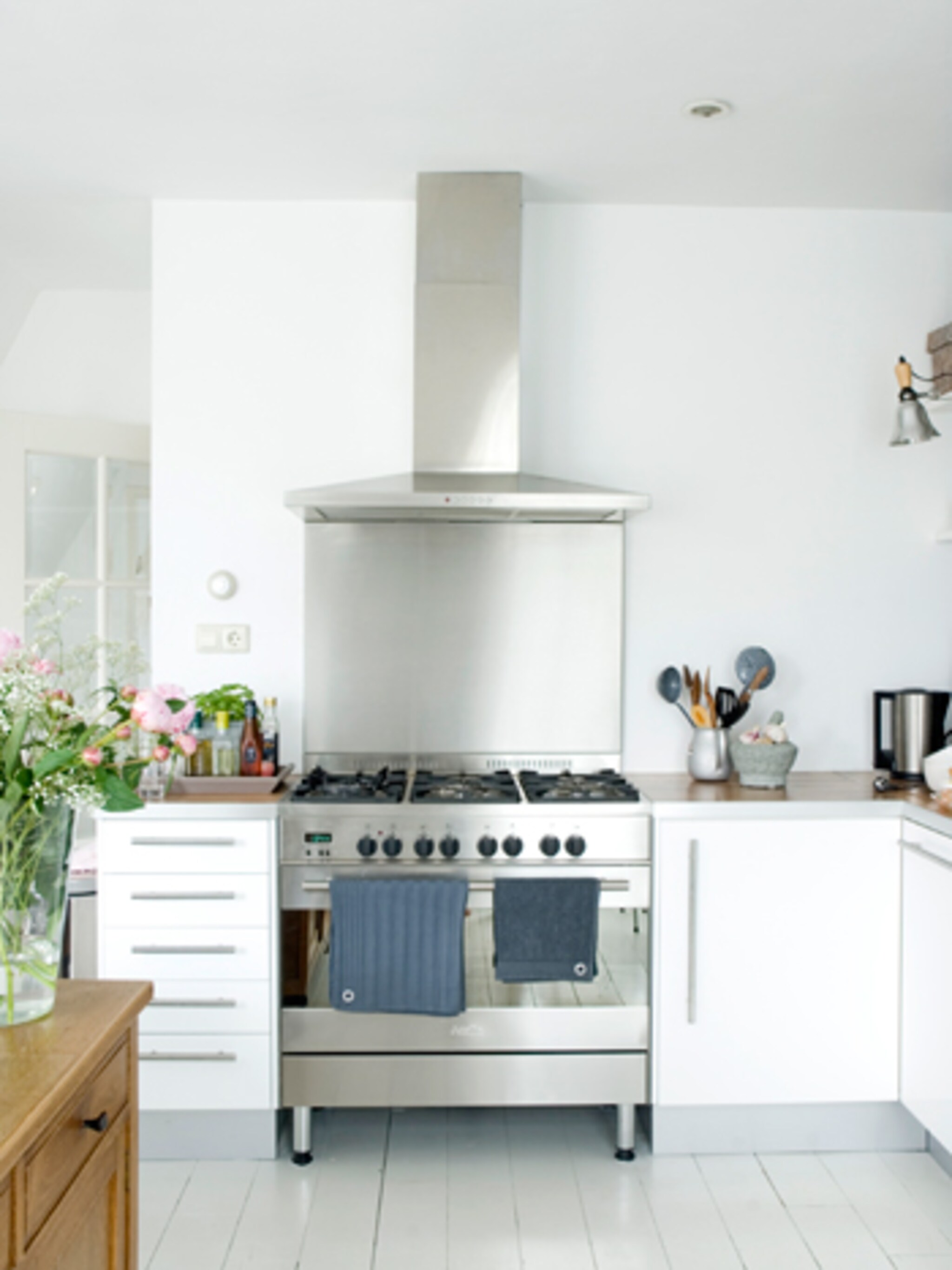 kleine keuken groot fornuis