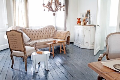 beeld vtwonen Geef je woonkamer sfeer met koffiekleuren!