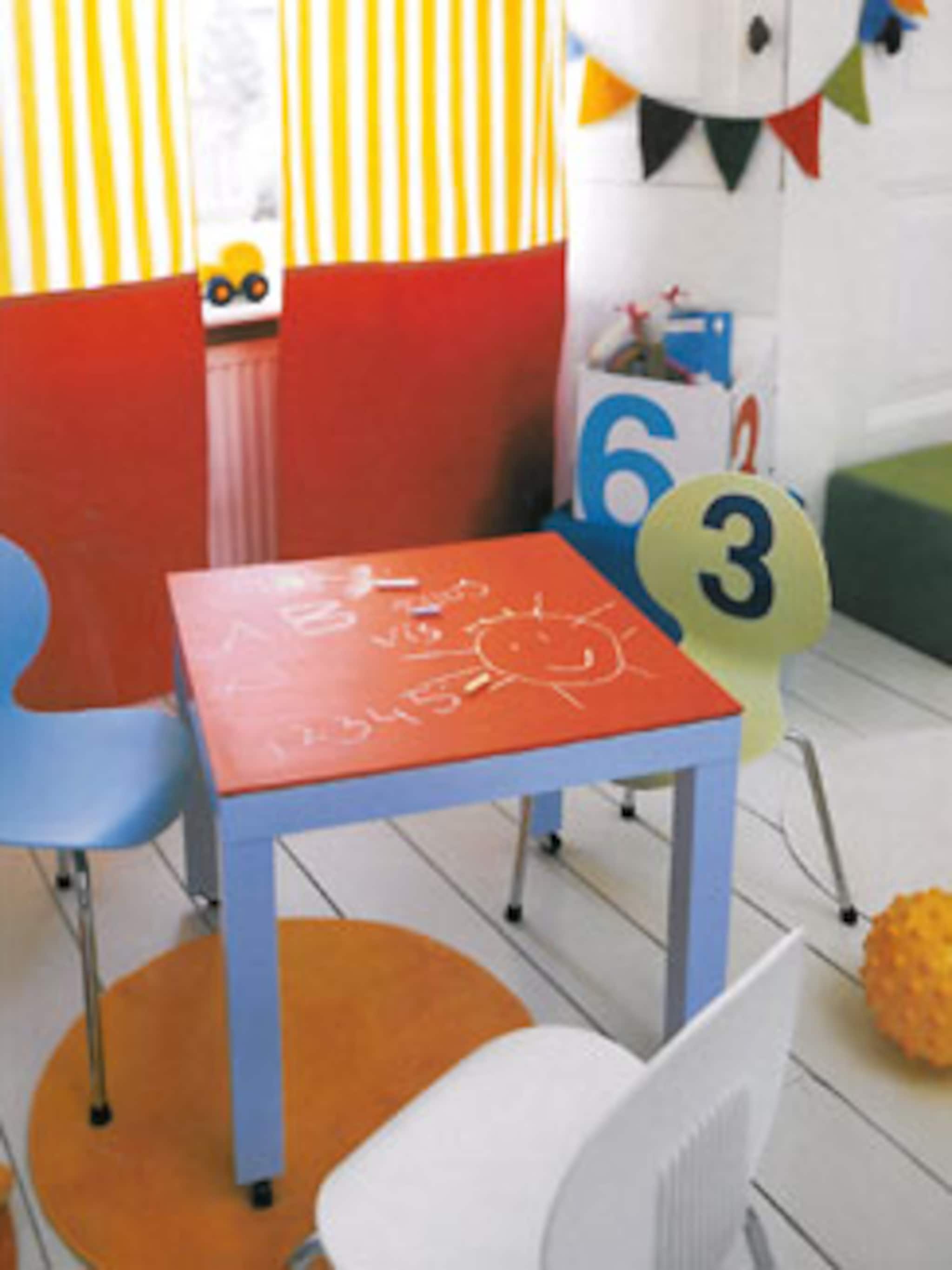 een tekentafel voor de kids