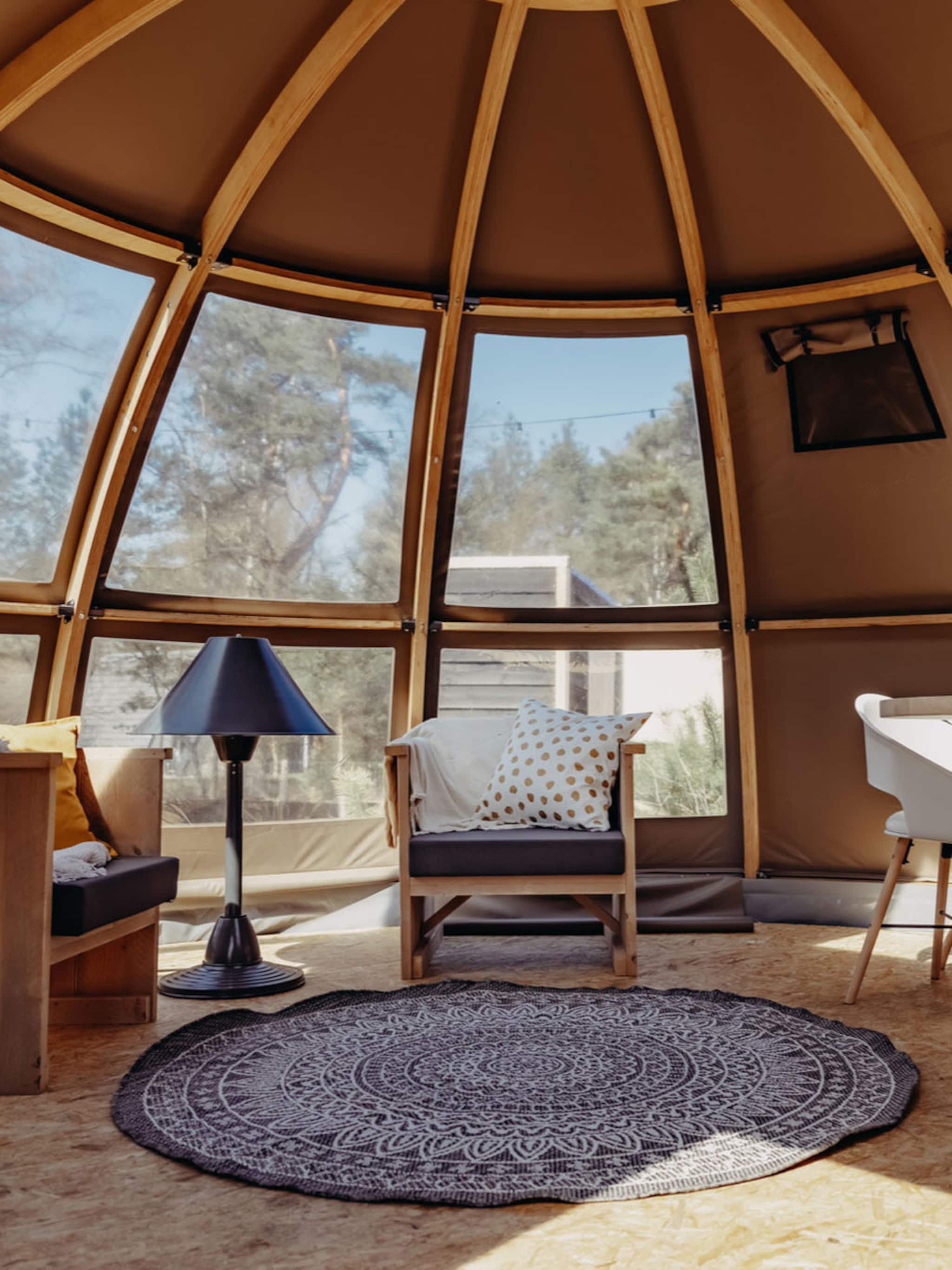 glamping logeren in luxe tenten in nederland