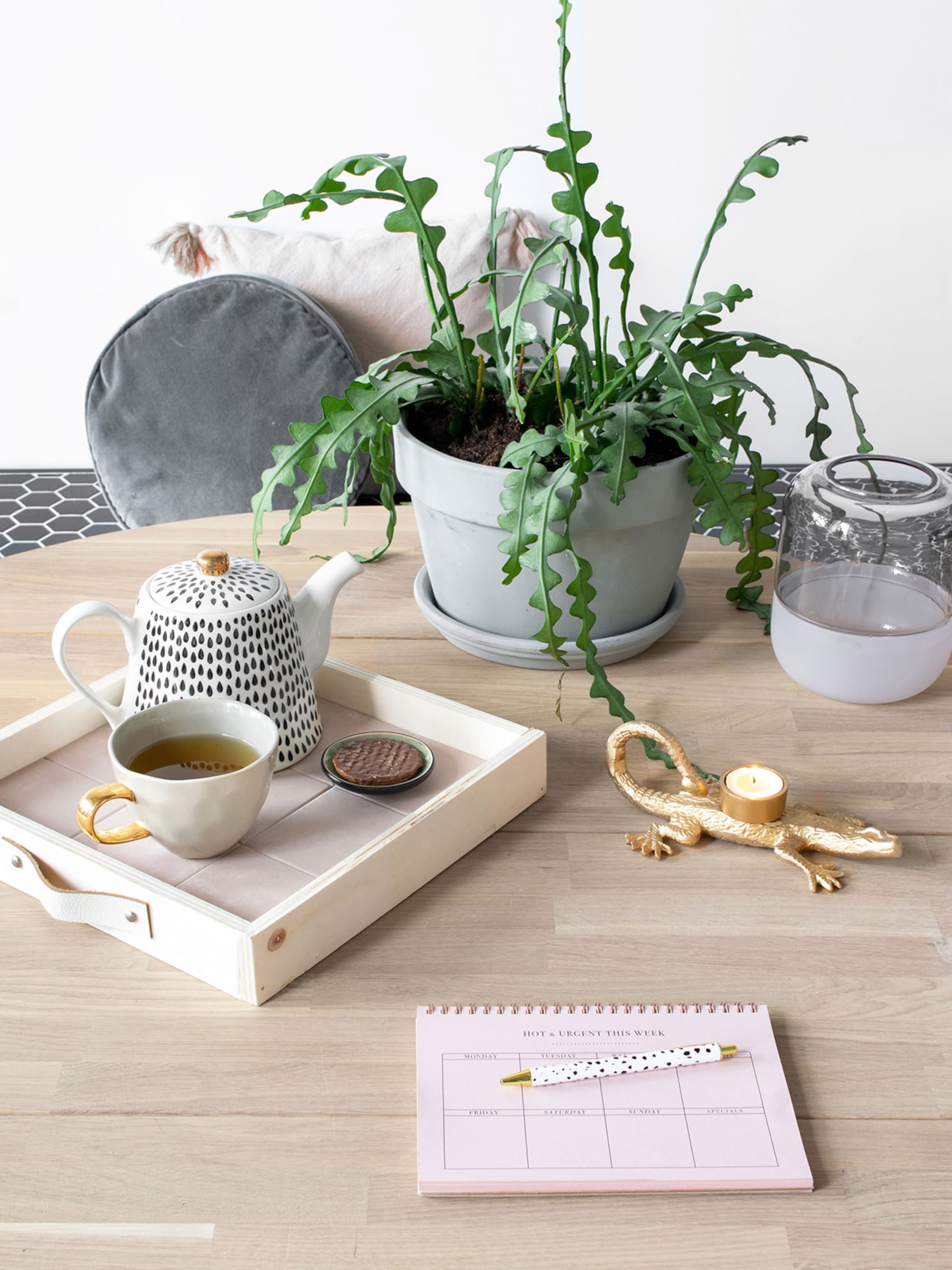 diy dienblad van hout en tegels