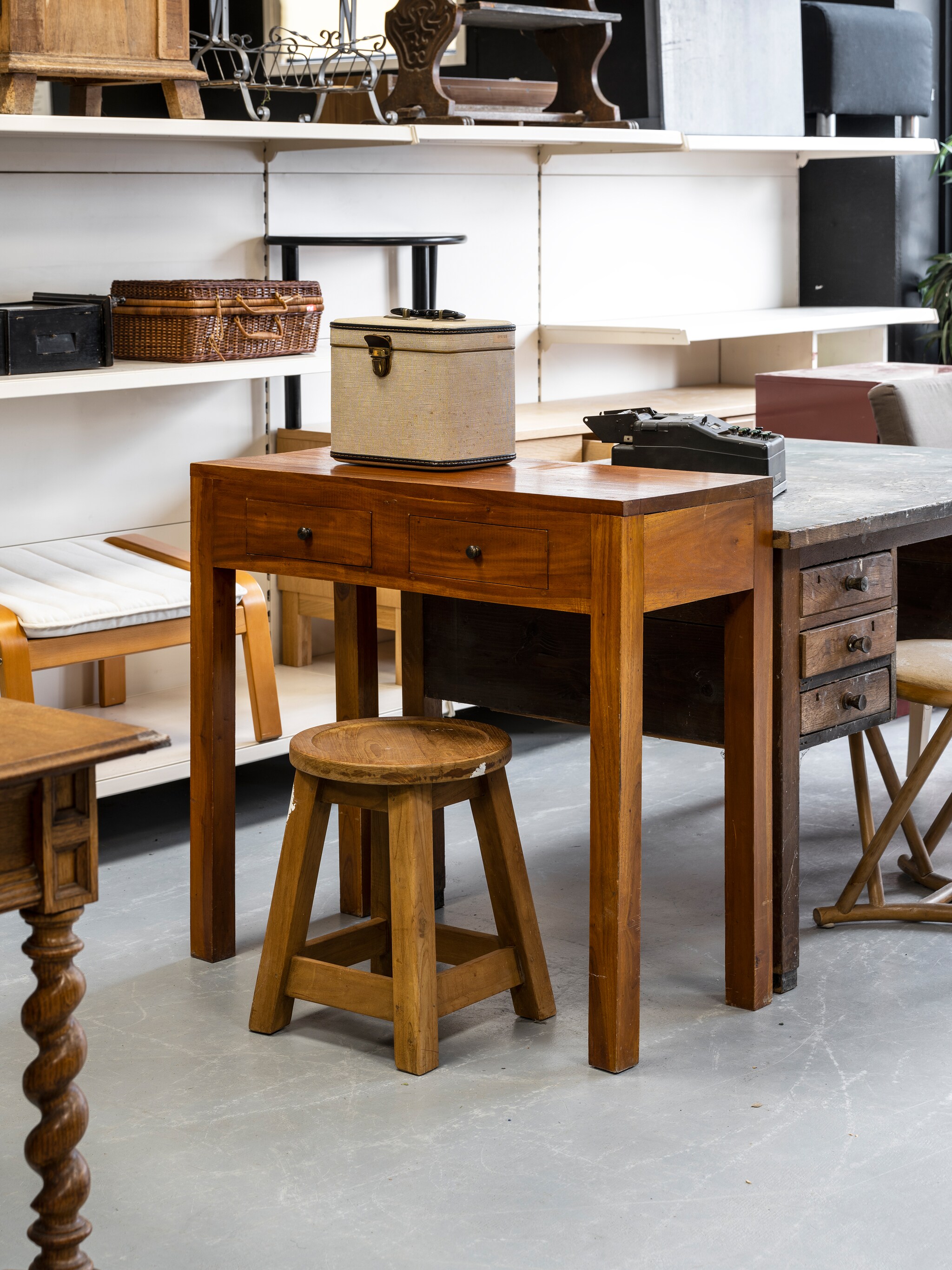 tweede kans van smalle sidetable naar artistieke kaptafel