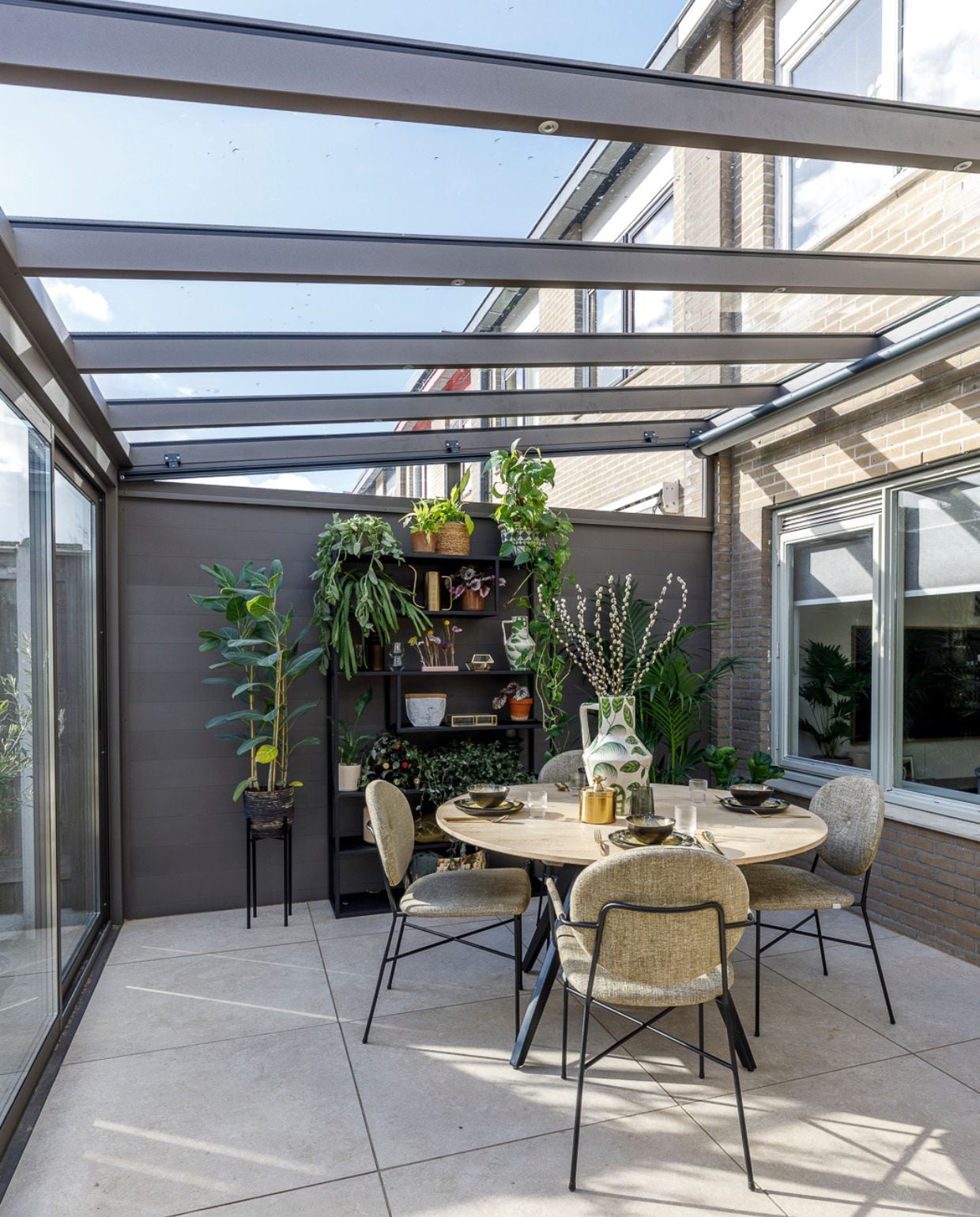 beeld vtwonen JA | Weer verliefd op je huis aflevering 10 seizoen 17 | styling Eva van de Ven | fotografie Margriet Hoekstra