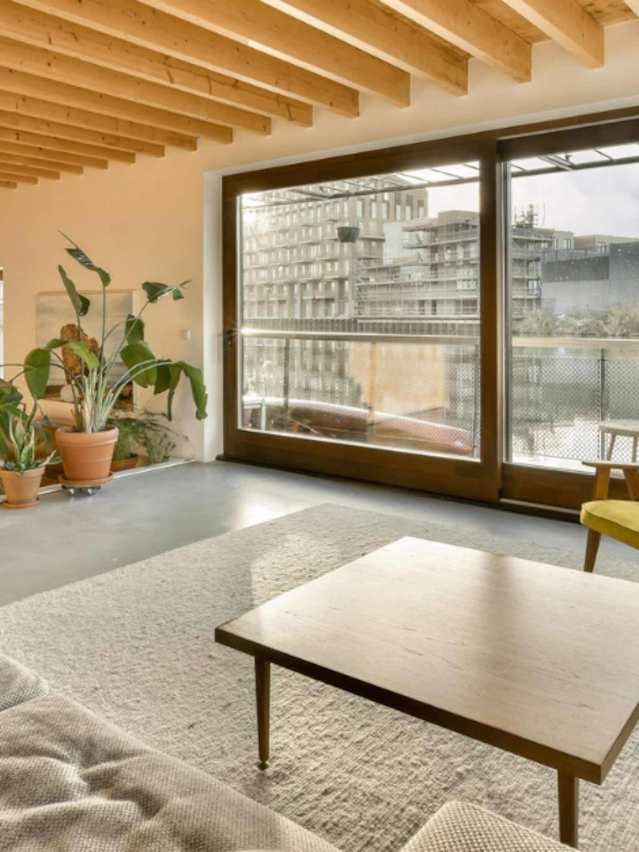 funda parel een duurzame watervilla in een drijvende woonwijk in amsterdam