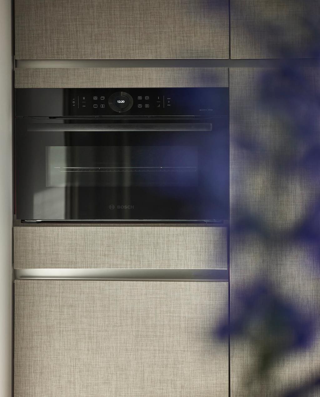 chic meets stoer in deze stijlvolle keuken met linnen fronten