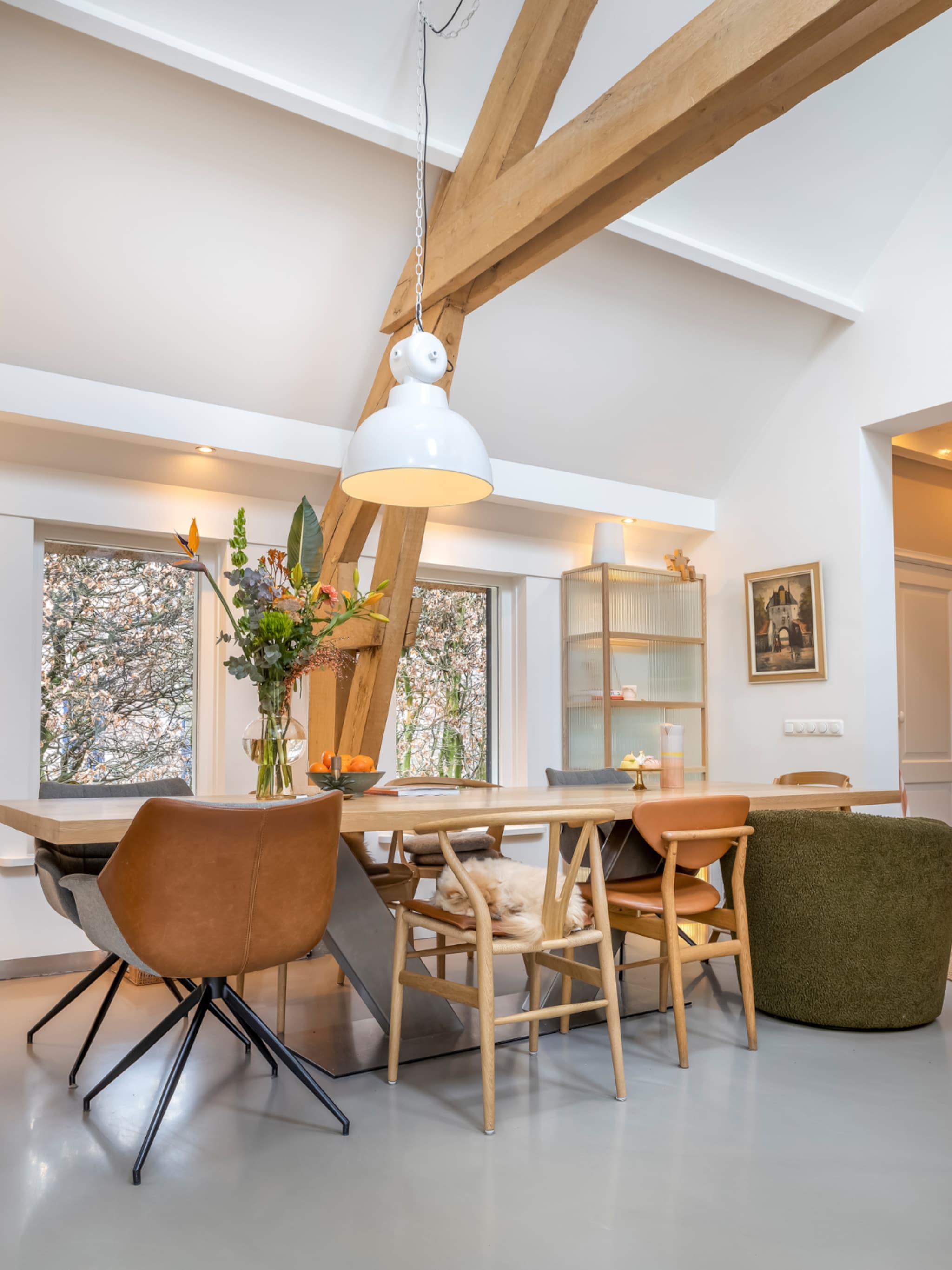 5x binnenkijken in een licht interieur