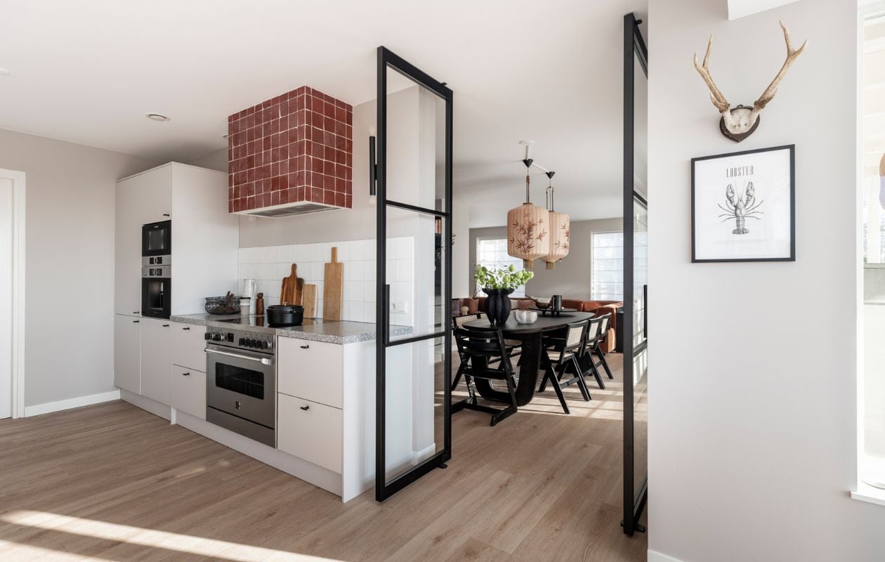 Weer verliefd op je huis aflevering 7 seizoen 18, Liza in Woubrugge Weer verliefd op je huis aflevering 7 seizoen 18 | styling Liza Wassenaar | fotografie Margriet Hoekstra