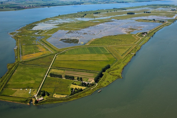 Tinyparks Cast Away eiland Tiengemeten