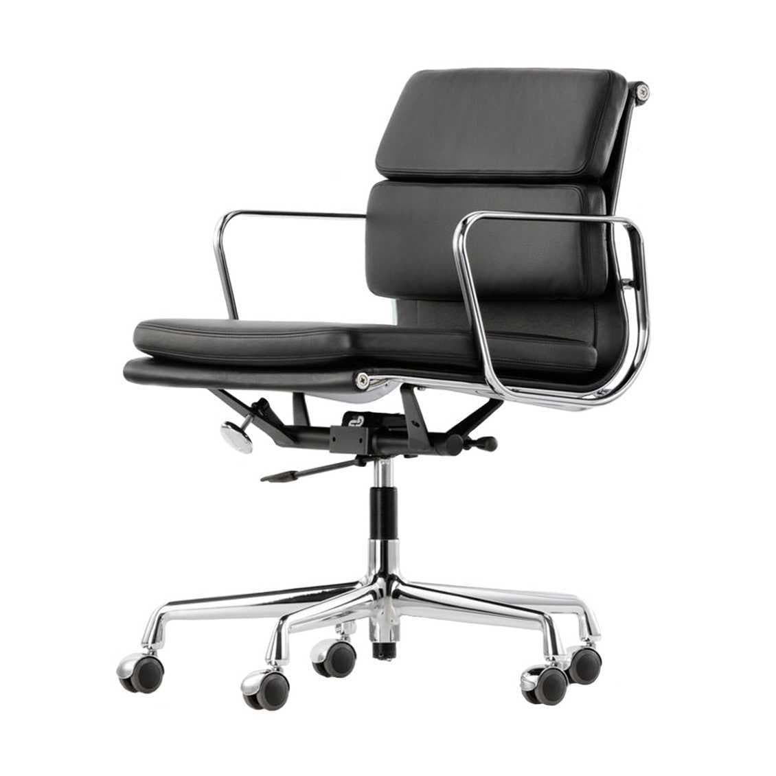 Soft Pad Chair EA 217 Bureaustoel, hoogte zitting verstelbaar tussen 81.5 en 92.5 cm. Mister Design