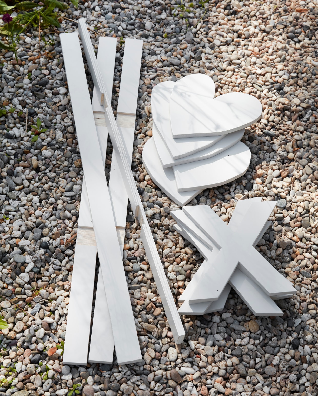 beeld vtwonen tuinspecial boter, kaas &amp; harten vtwonen tuinspecial 8-2023 | productie Corrien Flohil | styling moniek visser | uitvoering Johan Snoodijk | fotografie peggy janssen