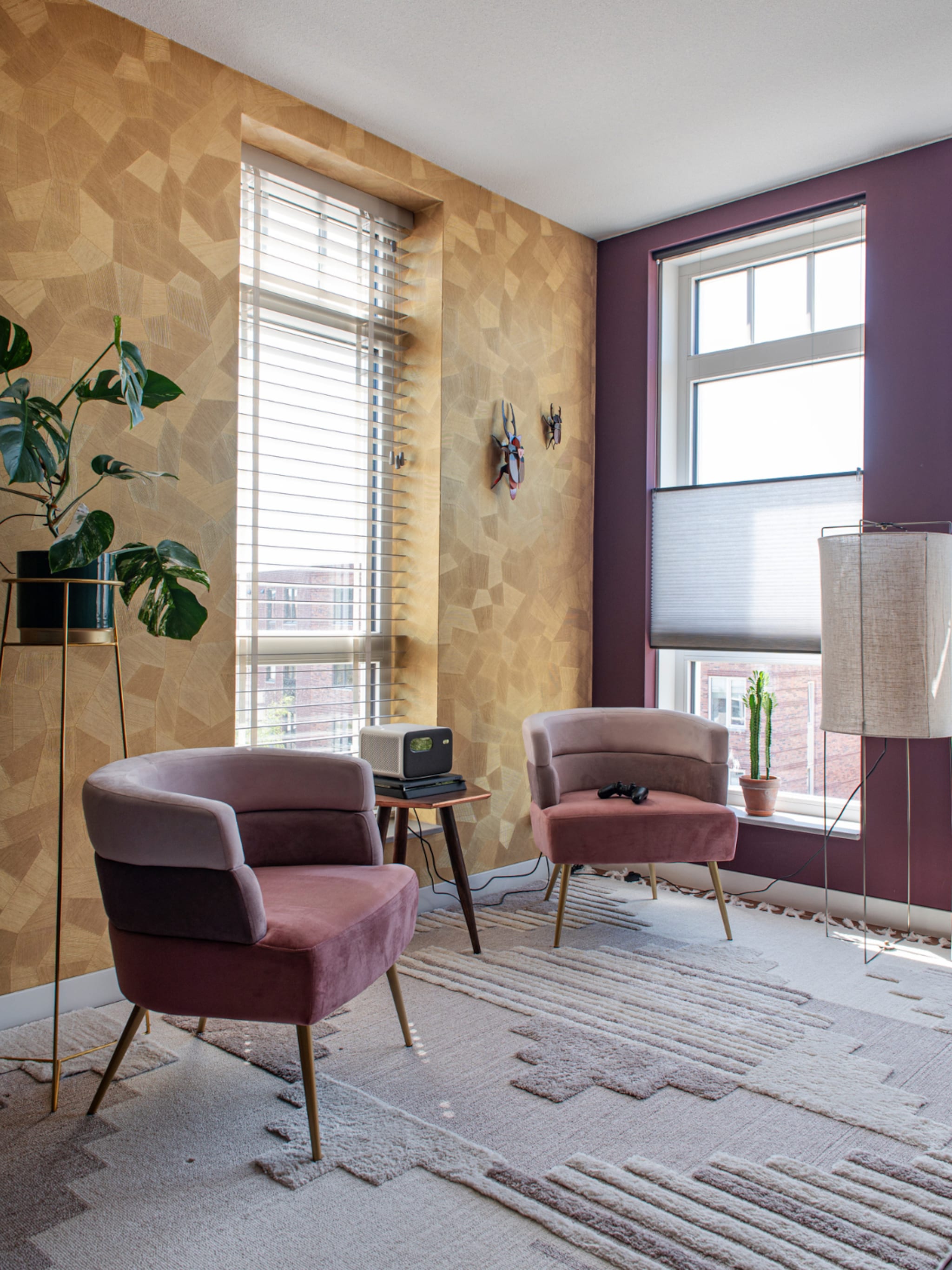 binnenkijken in een kleurrijke duurzame woning