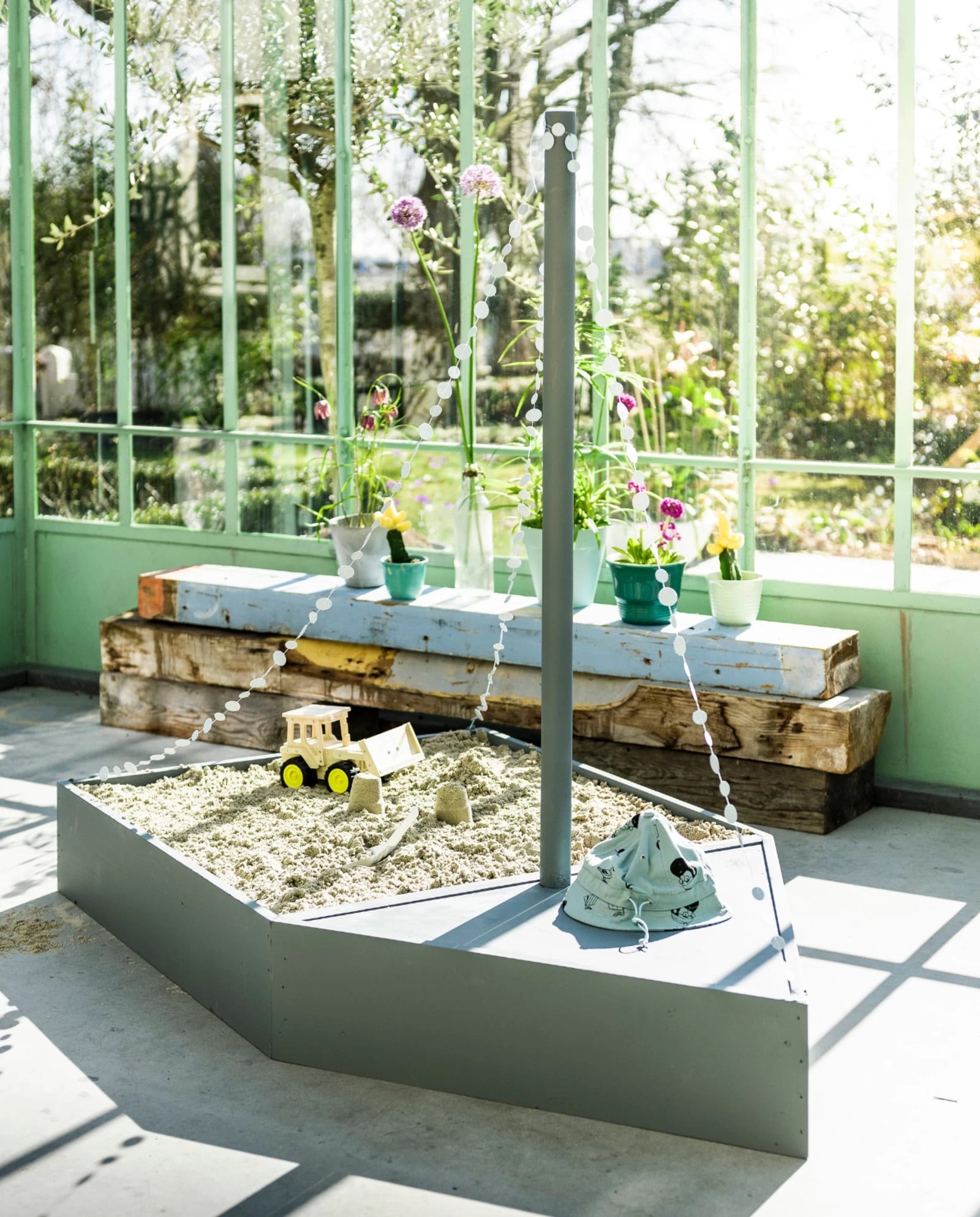 vtwonen tuin special 08 | styling Kim van Rossenberg | fotografie Sjoerd Eickmans