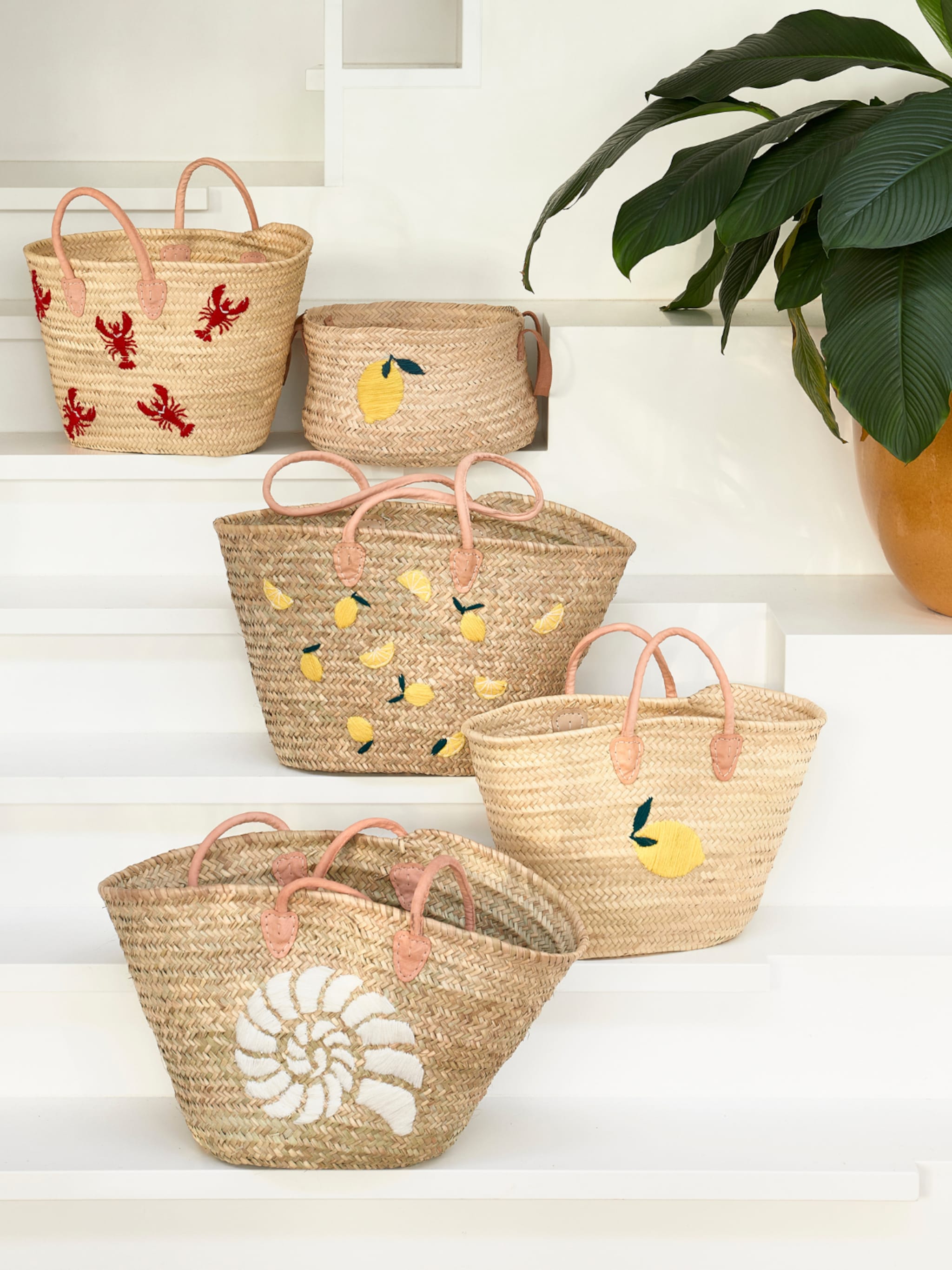 beach vibes met deze accessoires haal je de zomer in huis