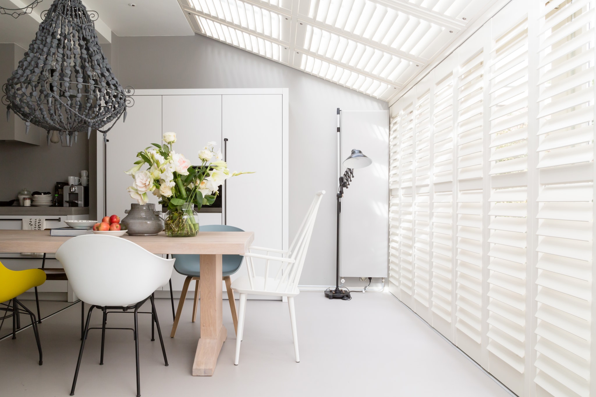 laat het licht maar binnen deze shutters zijn perfect voor openslaande tuindeuren en in de serre