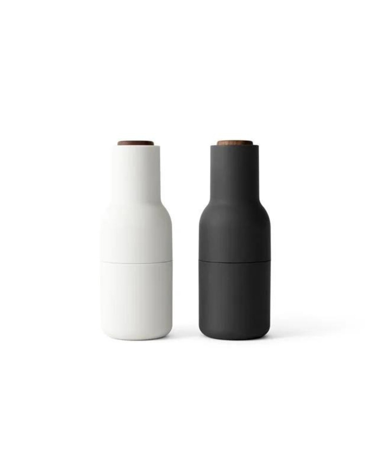 New norm bottle zout- en pepermolenset van Menu, 8 x 20 cm (Øxh) (vtwonen.nl/shop) Menu | vtwonen.nl/shop | fonq