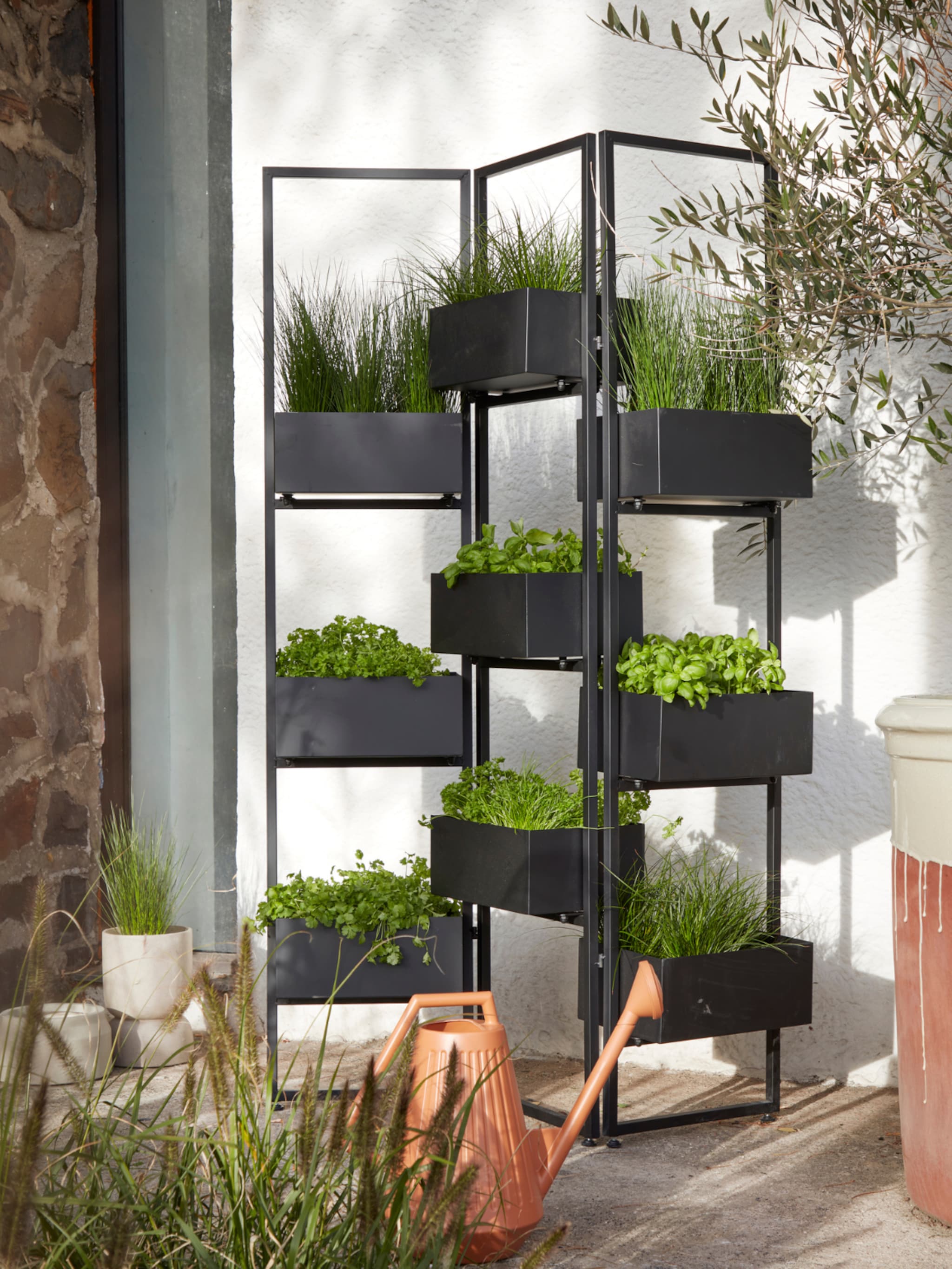 flexibel vergroenen zo plant en verzorg je tuinplanten in een pot