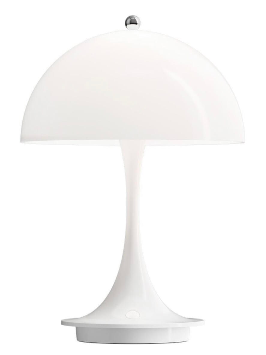 Panthella portable tafellamp, oplaadbaar. Ontwerp Louis Poulain. 23 cm. hoog. louispoulsen.com
