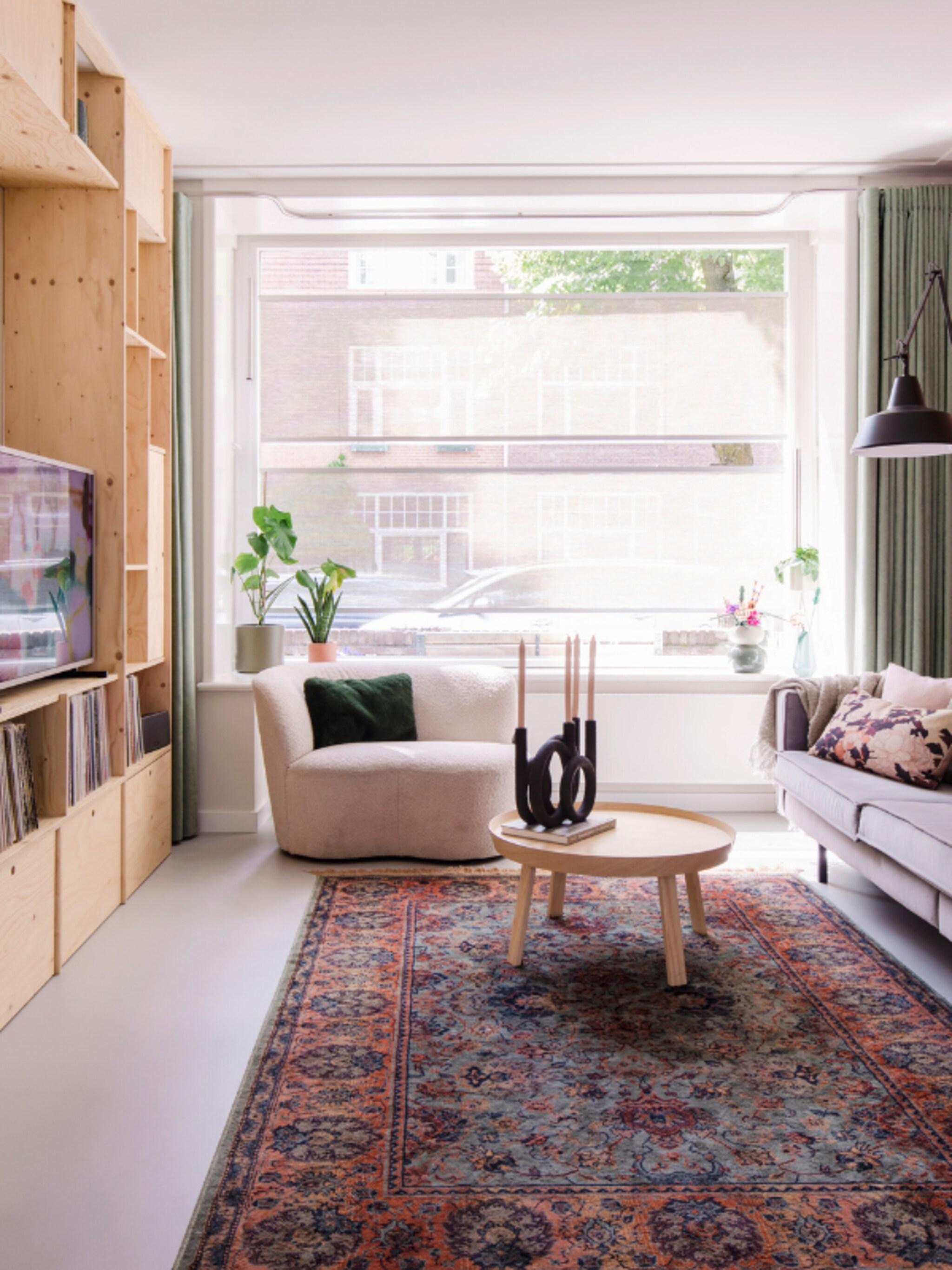 5x binnenkijken in huizen met een spectaculaire kastenwand