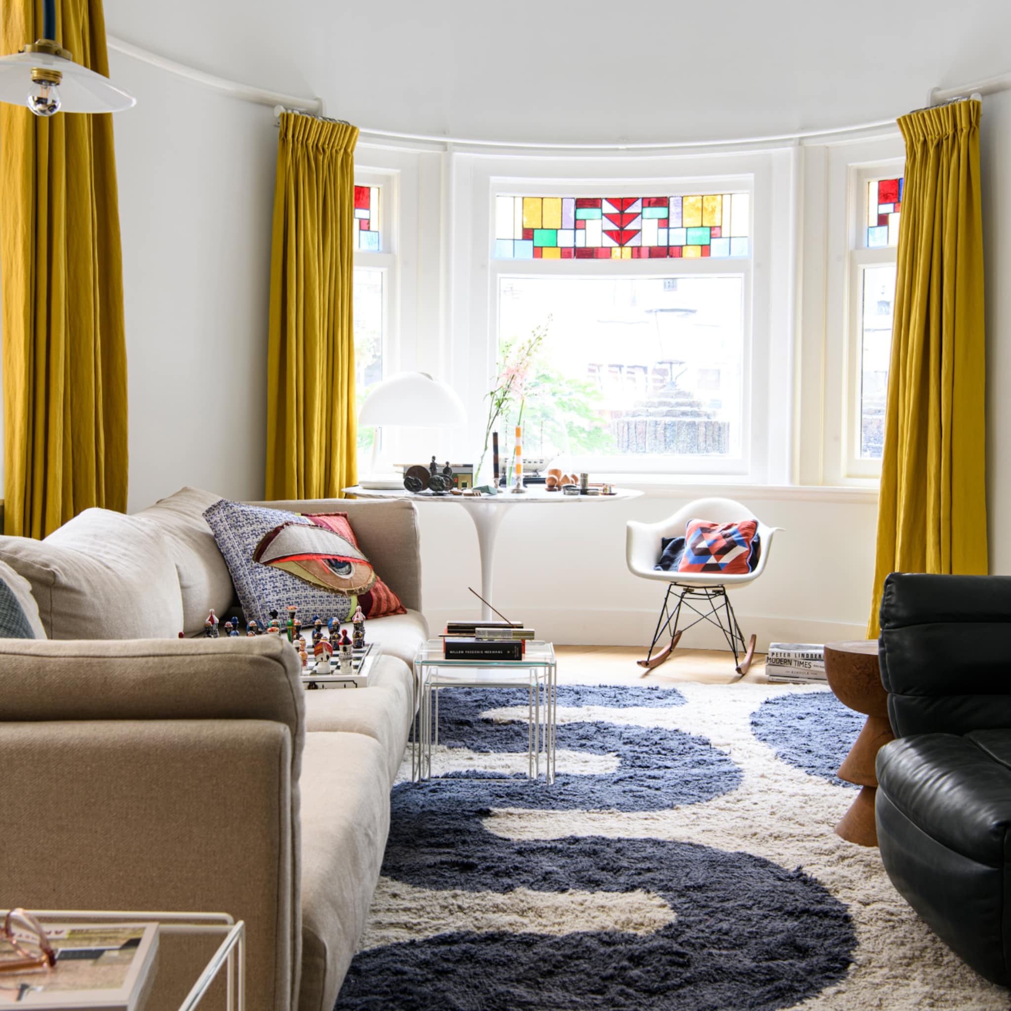 4x binnenkijken woningen met ronde wanden