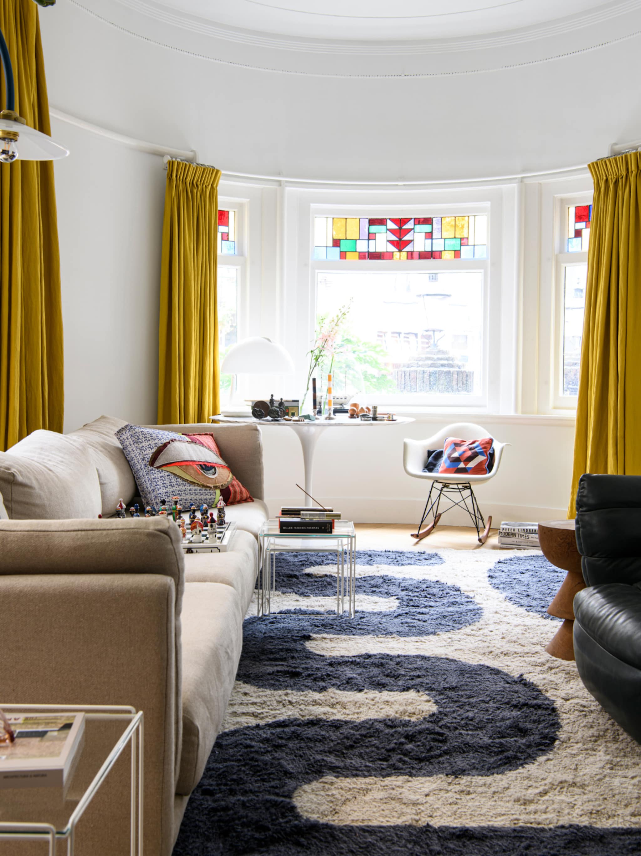 4x binnenkijken woningen met ronde wanden