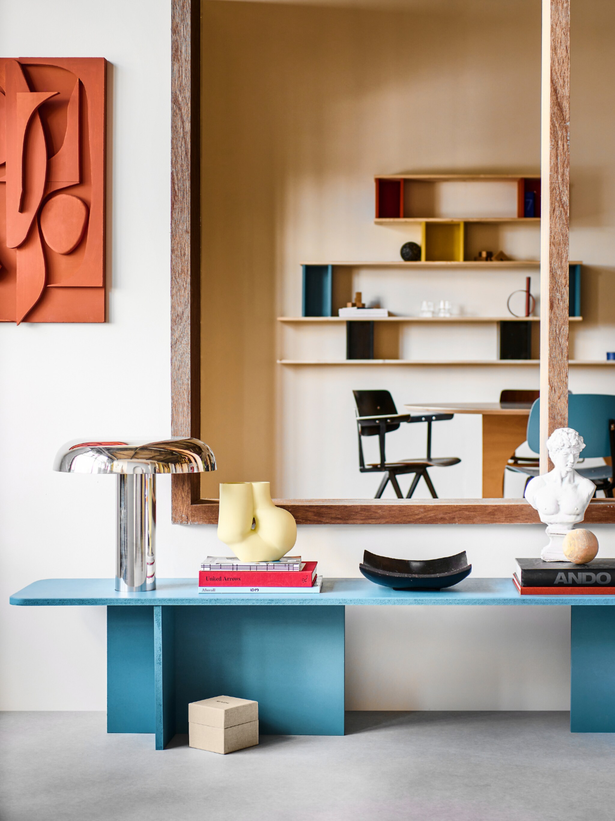 diy fleur de woon of slaapkamer op met deze kleurrijke sidetable