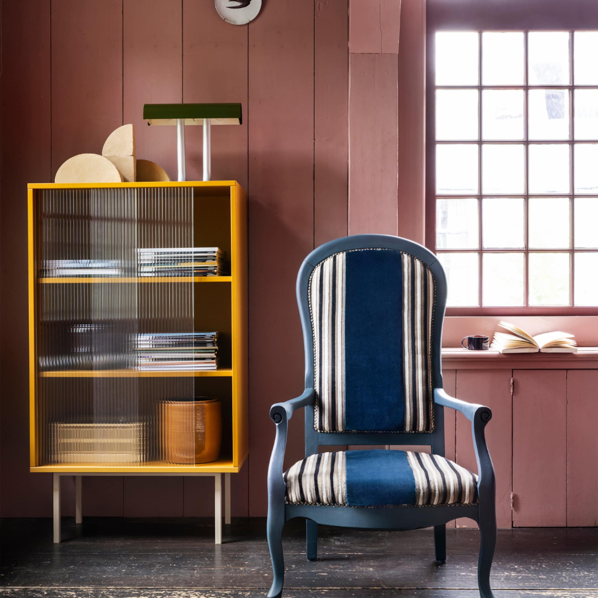 tweedehands vintage meubels schoonmaken