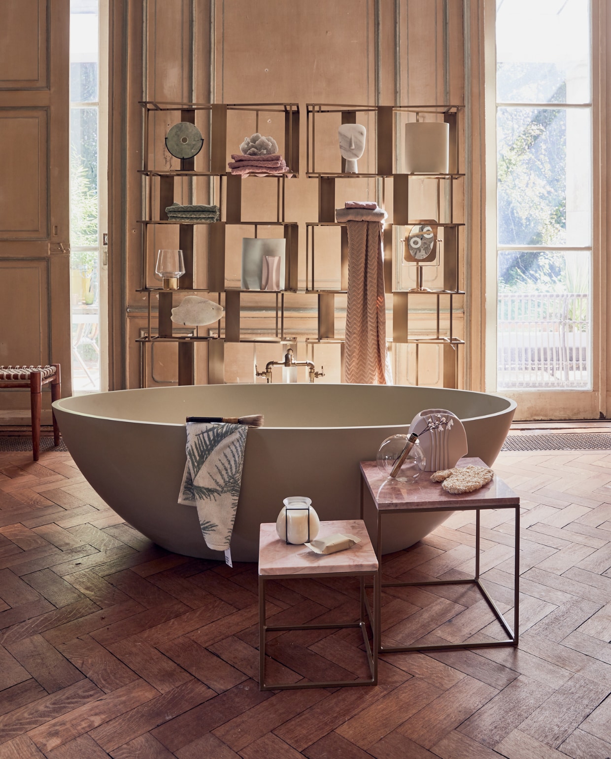 visgraat badkamer vtwonen 09-2019 | styling Liza Wasseaar | fotografie Jeroen van der Spek