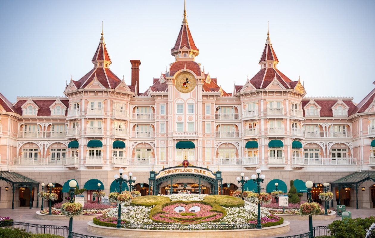 Disneyland Hotel Disney