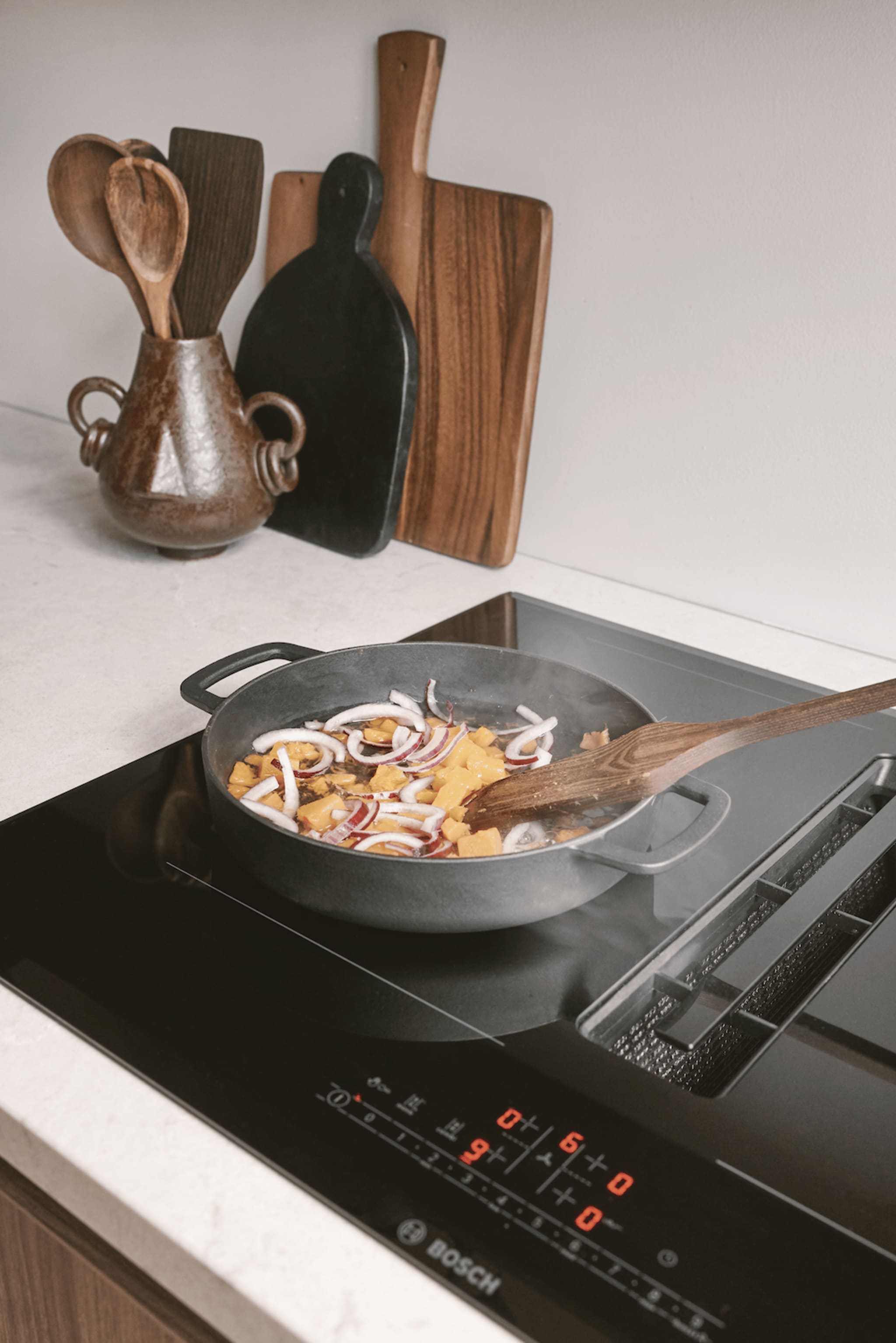 frisse start deze verouderde keuken krijgt een enorme metamorfose