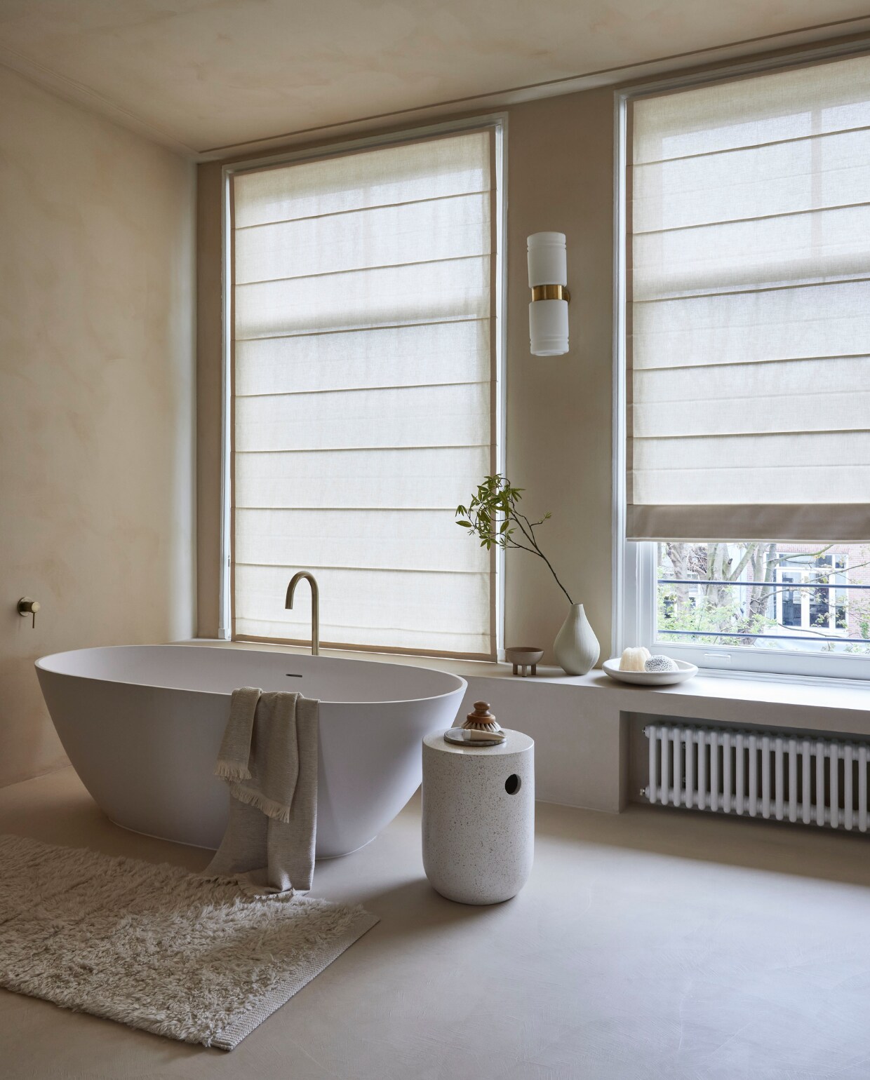 5 tips om je gordijnen fris en vlekvrij te houden
