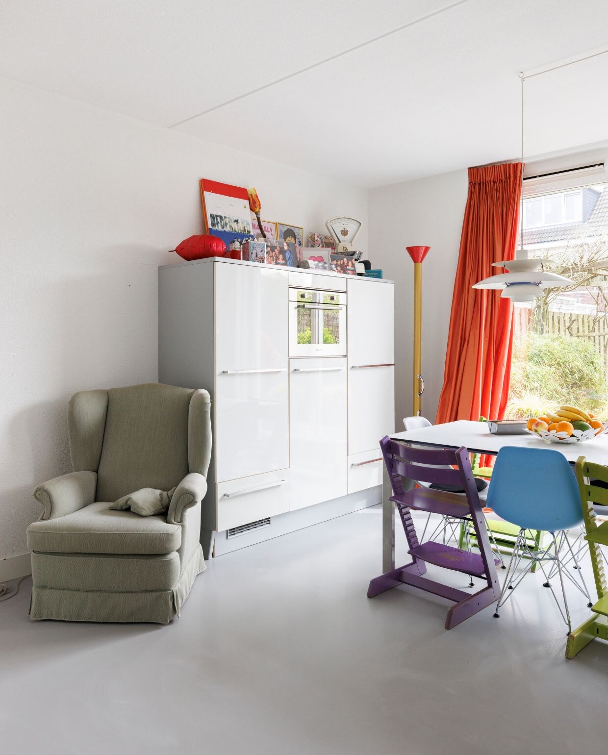 Weer verliefd op je huis aflevering 2 seizoen 19, Eva in Uitgeest, oude kast Weer verliefd op je huis aflevering 2 seizoen 19 | styling Eva van de Ven | fotografie Margriet Hoekstra