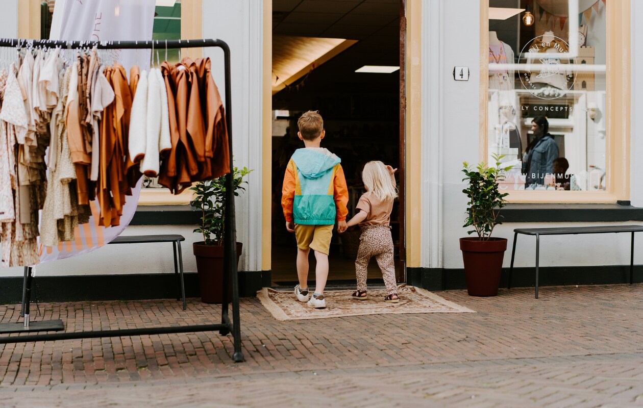 Bij en Mus vtwonen bijlage hotspots 08-2023 | productie Linda Korsten, Marleen Brekelmans (Bijzonder Plekje)