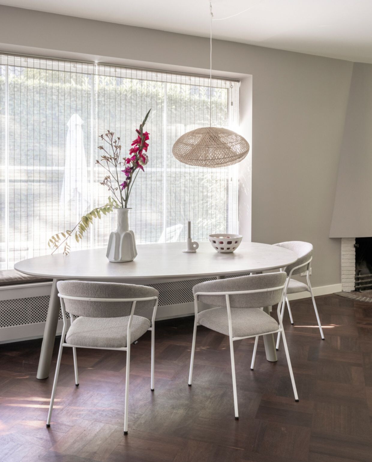 Weer verliefd op je huis aflevering 4 seizoen 19, Fietje in Hilversum, eethoek Weer verliefd op je huis aflevering 4 seizoen 19 | styling Fietje Bruijn | fotografie Margriet Hoekstra