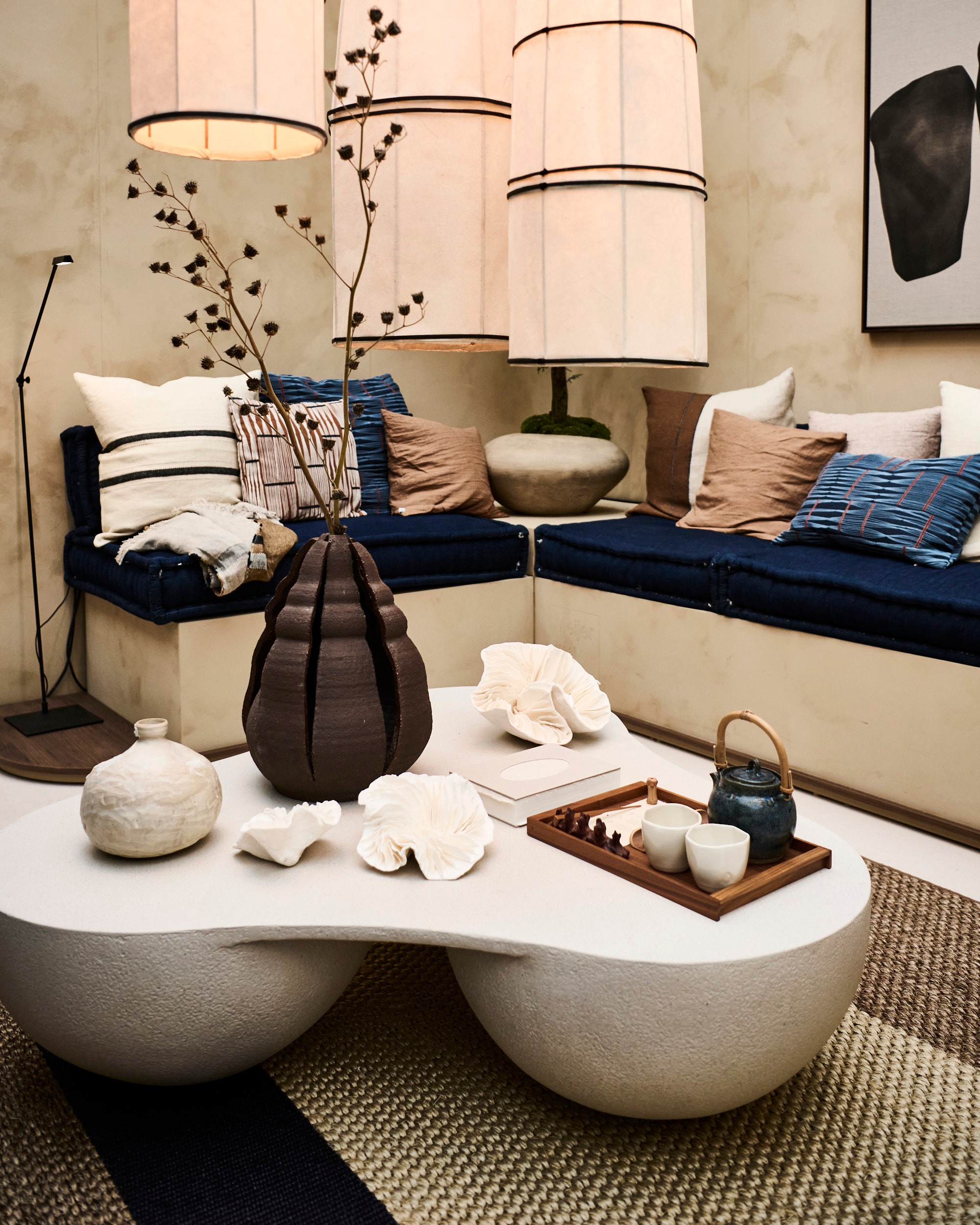 vt wonen&amp;design beurs 2023 Midnight Japandi van Liza vtwonen | Fotografie Sjoerd Eickmans, styling Liza Wassenaar