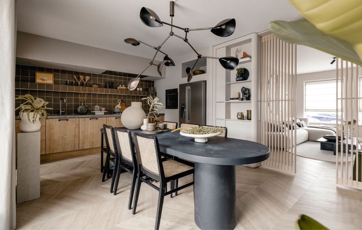 Weer verliefd op je huis aflevering 5 seizoen 19, eethoek Weer verliefd op je huis aflevering 5 seizoen 19 | styling Liza Wassenaar | fotografie Sonja Velda